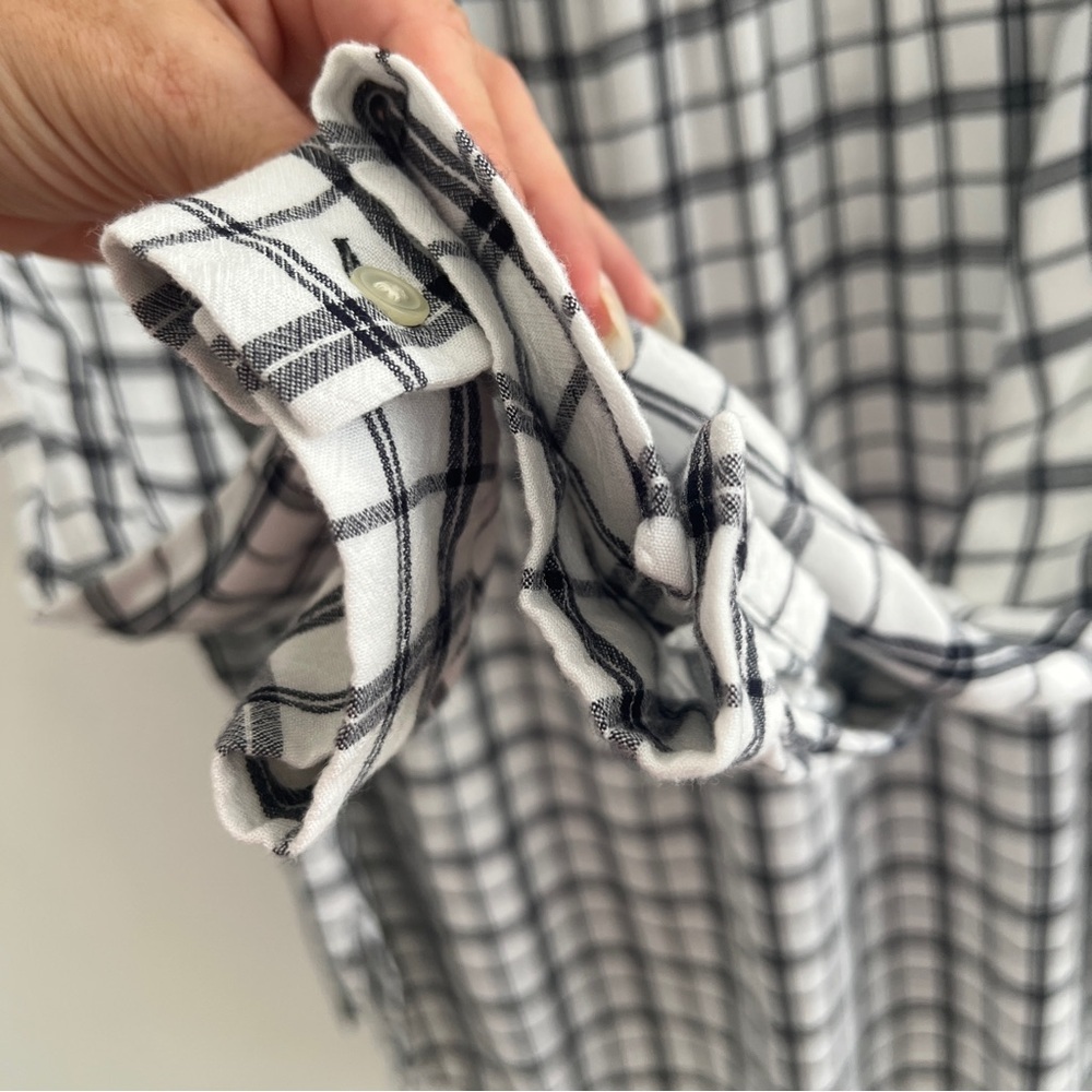 LOFT White and Black Plaid Button Down Shirt NWOT - Picture 6 of 9